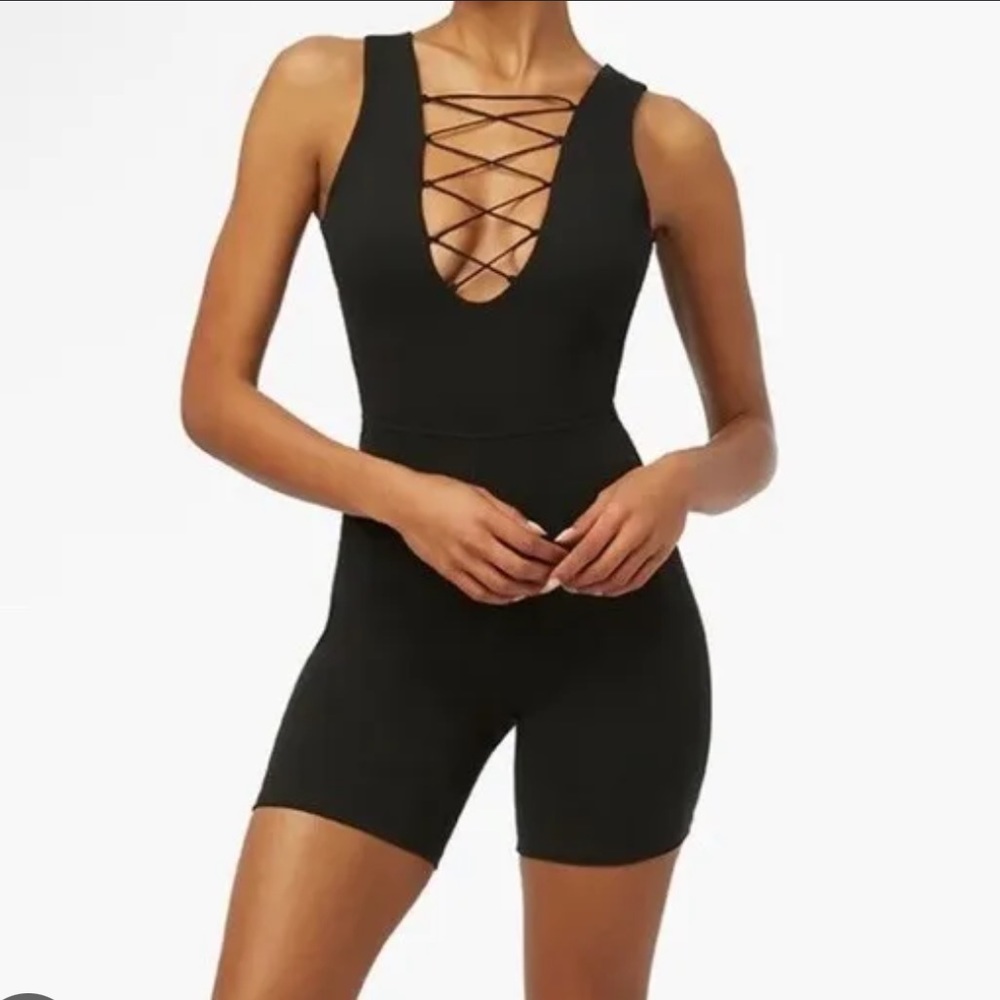 WeWoreWhat Lace-Up Romper in Black M